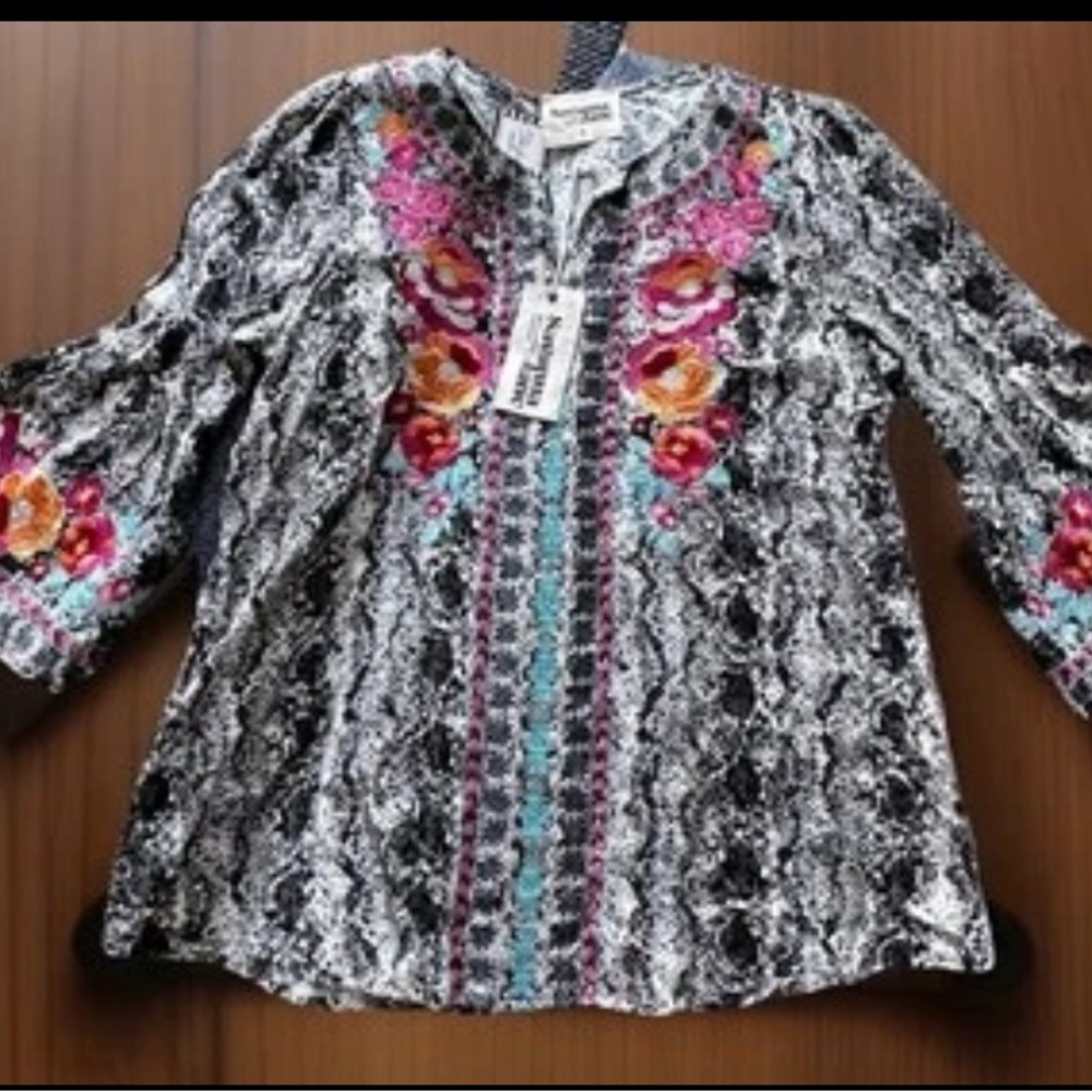 Savanna Jane Multicolor Embroidered Blouse